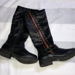 Black knee high boots